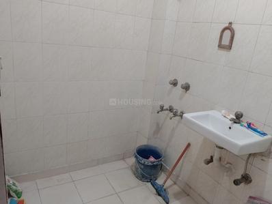 Bathroom Image of Self  in Malviya Nagar, New Delhi