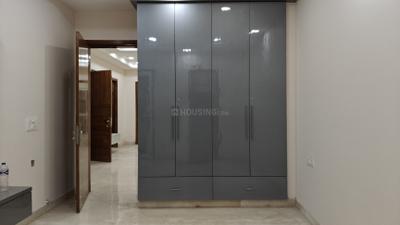 Bedroom Image of 1440 Sq.ft 3 BHK Builder Floor for sale in Sarvdharm RWA, Mukherjee Nagar New Delhi for Rs. 20000000