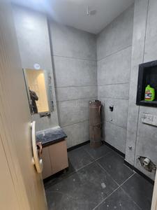 Bathroom Image of 750 Sq.ft 2 BHK Builder Floor for sale in Janakpuri New Delhi for Rs. 16500000