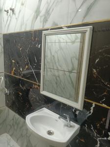 Bathroom Image of 250 Sq.ft 1 RK Apartment / Flat for rent in Vijay Nagar Indore for Rs. 12500