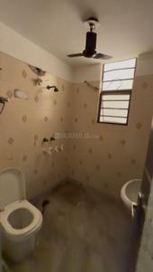 Bathroom Image of 1440 Sq.ft 2 BHK Builder Floor for rent in Sector 32 Faridabad for Rs. 25000
