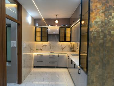 Kitchen Image of 1400 Sq.ft 3 BHK Builder Floor for sale in Indirapuram Ghaziabad for Rs. 8800000