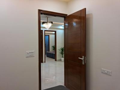 Bedroom Image of 1500 Sq.ft 3 BHK Apartment / Flat for sale in JMD Tower 110, Sector 104 Noida for Rs. 6750000