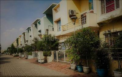Image of 1500 Sq.ft 3 BHK Villa for rent in Lake Pearl Spring, Ayodhya Bypass, Bhopal for Rs. 26000