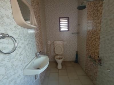 Bathroom Image of 1710 Sq.ft 5 BHK Villa for sale in Thaltej Ahmedabad for Rs. 26000000