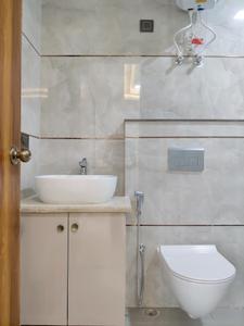 Bedroom Two Image of 2400 Sq.ft 4 BHK Builder Floor for sale in Ansal Esencia Sector 67, Sector 67 Gurgaon for Rs. 35500000