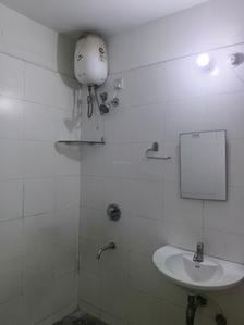 Common Bathroom Image of 774 Sq.ft 1.5 BHK Apartment / Flat for sale in Lodha Casa Rio, Palava Phase 1 Thane for Rs. 4200000