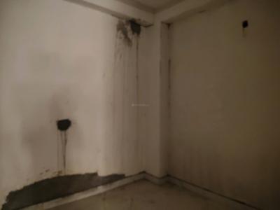 Bedroom Image of 650 Sq.ft 2 BHK Builder Floor for sale in Khanpur New Delhi for Rs. 4500000