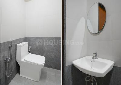 Bathroom Image of Super Collection O Chaitanyapuri in Kothapet, Hyderabad