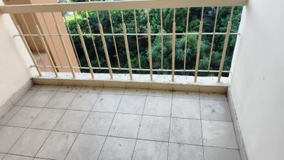 Balcony Image of 1550 Sq.ft 3 BHK Apartment / Flat for sale in Mahagun Mascot, Crossings Republik Ghaziabad for Rs. 12200000