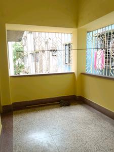 Living Room Image of 800 Sq.ft 2 BHK Builder Floor for rent in Jodhpur Park Kolkata for Rs. 13000