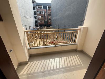 Balcony Image of 1100 Sq.ft 2 BHK Apartment / Flat for sale in Lal Kuan Ghaziabad for Rs. 4600000