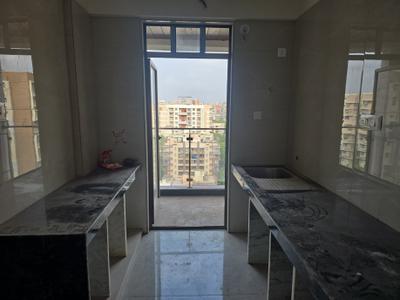 Kitchen Image of 900 Sq.ft 2 BHK Apartment / Flat for sale in Hubtown Seasons, Chembur Mumbai for Rs. 31000000