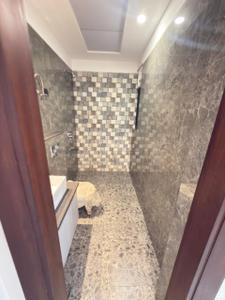 Bathroom Image of 1850 Sq.ft 3.5 BHK Apartment / Flat for sale in SS Cendana Residences, Sector 83 Gurgaon for Rs. 19500000