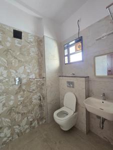 Image of 1800 Sq.ft 3 BHK Apartment / Flat for rent in Halasuru, Bengaluru for Rs. 75000