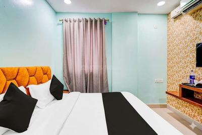 Image of Emara inn in Murugeshpalya, Bangalore