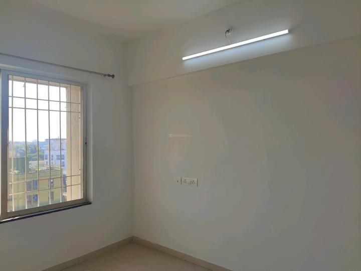 Shelke house Bedroom 1