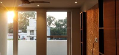 Balcony Image of 2800 Sq.ft 4 BHK Builder Floor for rent in Vasant Kunj New Delhi for Rs. 90000