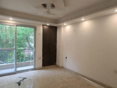Bedroom Image of 1800 Sq.ft 4 BHK Builder Floor for sale in Freedom Fighters Enclave New Delhi for Rs. 15000000
