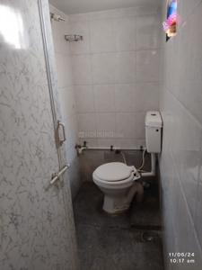 Bathroom Image of 1200 Sq.ft 2 BHK Duplex for rent in Defence Colony Jamnagar for Rs. 15000