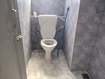 Bathroom Image of 695 Sq.ft 2 BHK Apartment / Flat for sale in Bengal Peerless Avidipta Phase II, Santoshpur Kolkata for Rs. 8500000