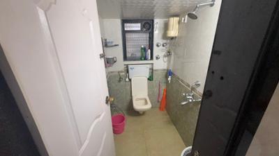 Image of 890 Sq.ft 2 BHK Apartment / Flat for sale in Kandivali West, Mumbai for Rs. 20500000