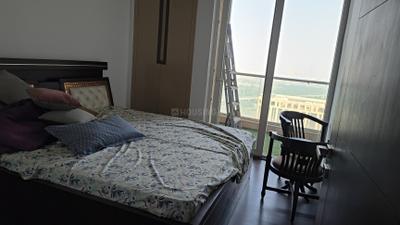 Bedroom Image of 1380 Sq.ft 2 BHK Apartment / Flat for rent in Supertech Supernova, Sector 94 Noida for Rs. 67000