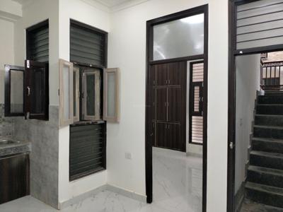 Living Room Image of 650 Sq.ft 1 BHK Apartment / Flat for sale in Kambakshpur Noida for Rs. 2184300