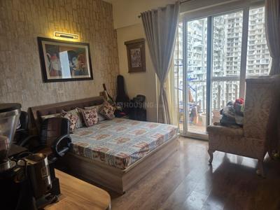 Bedroom Image of 2450 Sq.ft 3 BHK Apartment / Flat for sale in Prateek Edifice, Sector 107 Noida for Rs. 60000000