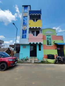 Building Image of Kings men paying guest in Madanankppam, Chennai