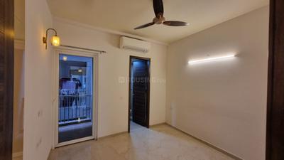 Bedroom Image of 1652 Sq.ft 3 BHK Builder Floor for rent in Smartworld Orchard, Sector 61 Gurgaon for Rs. 62000