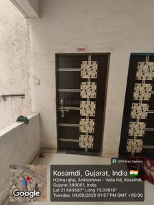 2 BHK Flat