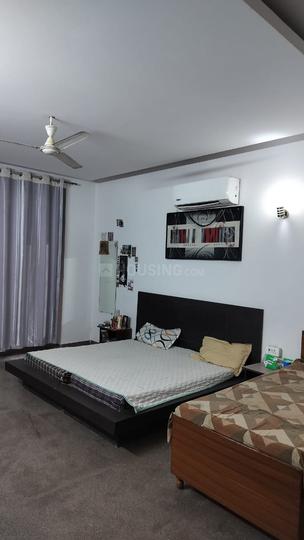 Bedroom Image of Apna niwas pg  in Sector 43, Noida