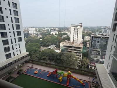 Balcony Image of 2400 Sq.ft 3 BHK Apartment / Flat for rent in Suyog Navkaar Building B, Gultekdi Pune for Rs. 120000