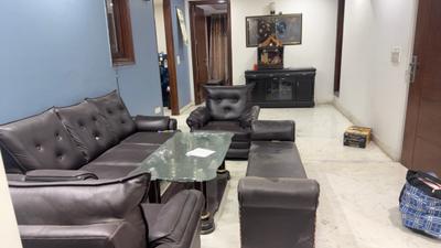 Living Room Image of 1200 Sq.ft 3 BHK Builder Floor for rent in Vasant Kunj New Delhi for Rs. 50000