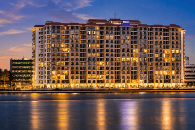 Image of 1400 Sq.ft 3 BHK Apartment / Flat for sale in ABAD Marine Plaza, Marine Drive, Kochi for Rs. 16600000