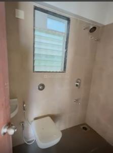 Bathroom Image of 900 Sq.ft 2 BHK Apartment / Flat for rent in Triumph Omkareshwar, Borivali East Mumbai for Rs. 50000