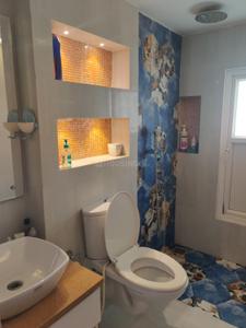 Bathroom Image of 3000 Sq.ft 4 BHK Apartment / Flat for rent in Janta Falcon View, JLPL Industrial Area Mohali for Rs. 90000
