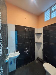 Bathroom Image of 414 Sq.ft 1 BHK Builder Floor for rent in Ramanathapuram Coimbatore for Rs. 14000