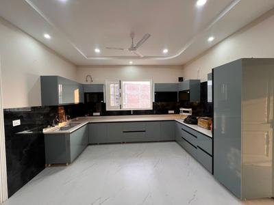 Kitchen Image of 2450 Sq.ft 3.5 BHK Apartment / Flat for sale in Sector 66 Mohali for Rs. 30000000