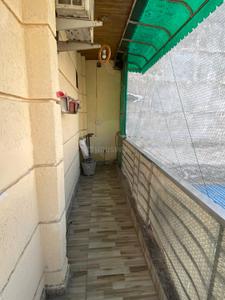 Balcony Image of 720 Sq.ft 3 BHK Apartment / Flat for rent in Dwarka Mor New Delhi for Rs. 22000