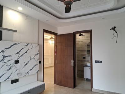 Bedroom Image of 1800 Sq.ft 3 BHK Builder Floor for sale in Paschim Vihar New Delhi for Rs. 37600000