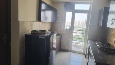 Kitchen Image of 949 Sq.ft 2 BHK Apartment / Flat for rent in Gardenia Glory, Sector 46 Noida for Rs. 38000