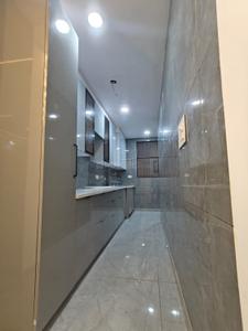 Bathroom Image of 720 Sq.ft 2 BHK Builder Floor for sale in Mukherjee Nagar New Delhi for Rs. 12000000