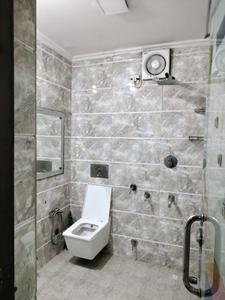 Common Bathroom Image of 1800 Sq.ft 3 BHK Apartment / Flat for rent in The Antriksh Suruchi Apartments by The Antriksh Group, Sector 10 Dwarka New Delhi for Rs. 45000