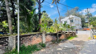 Image of 5700 Sq.ft Residential Plot / Land for sale in Edappally, Kochi for Rs. 23500000