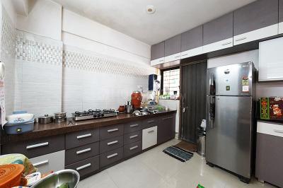 Kitchen Image of 1755 Sq.ft 3.5 BHK Apartment / Flat for sale in Naranpura Ahmedabad for Rs. 8500000