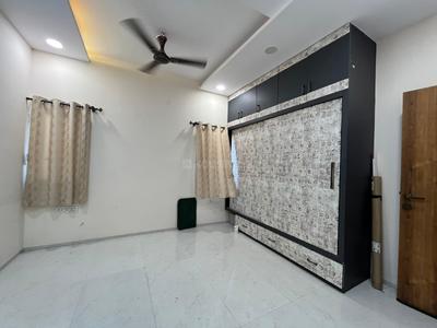Bedroom Image of 1200 Sq.ft 3 BHK Duplex for rent in Raj Tower, Zingabai Takli Nagpur for Rs. 25000