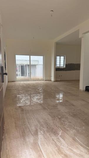 Trifecta Verde En Resplandor Phase 1 Main Image 1