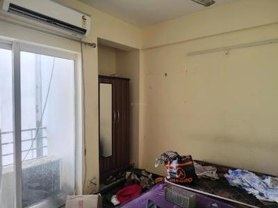 Bedroom Image of 750 Sq.ft 2 BHK Apartment / Flat for sale in Paras Tierea, Sector 137 Noida for Rs. 7600000
